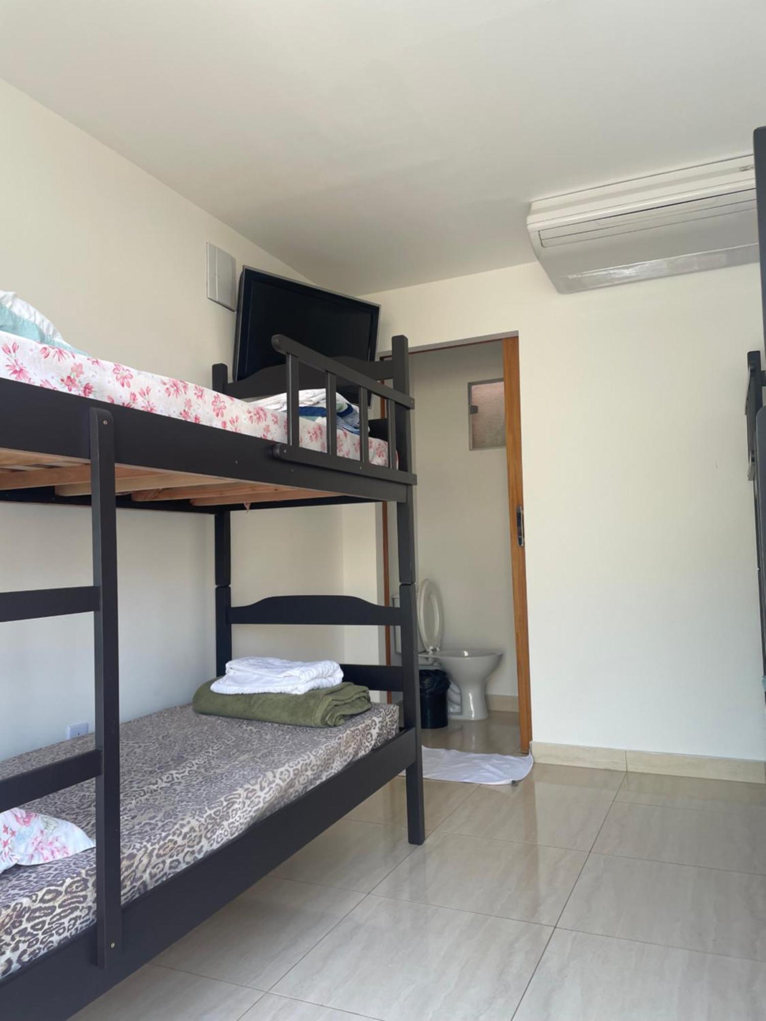 Suite 1 - Container 巴雷图斯 外观 照片